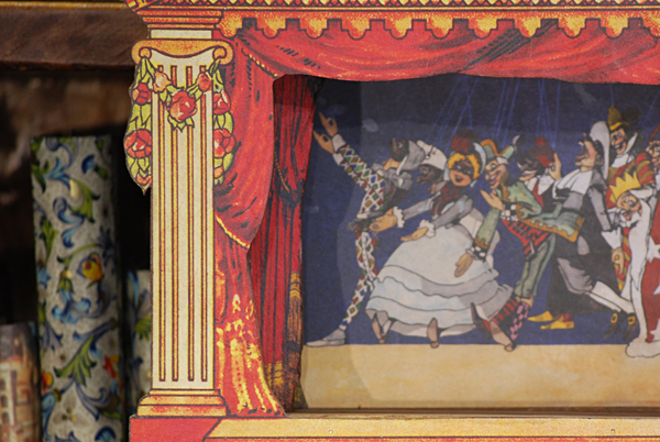 Teatro Mangiafuoco de la historia de Pinocho para marionetas y/o figuras pequeñas