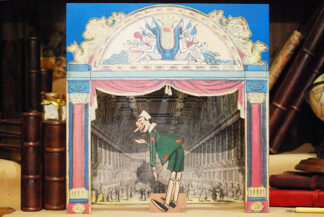 Pinocchio inchino, sagoma traforata a mano della serie 'Le avventure di Pinocchio'